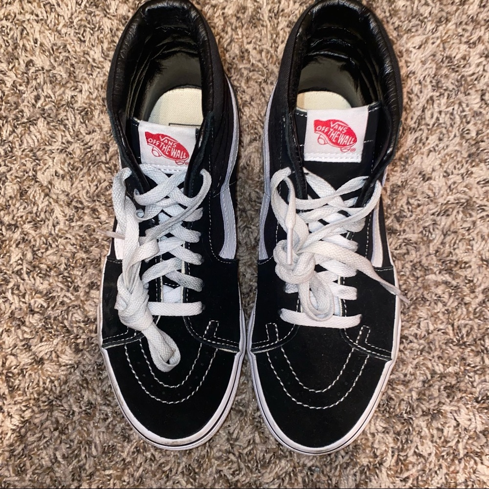 Black Vans Sk8 Hi